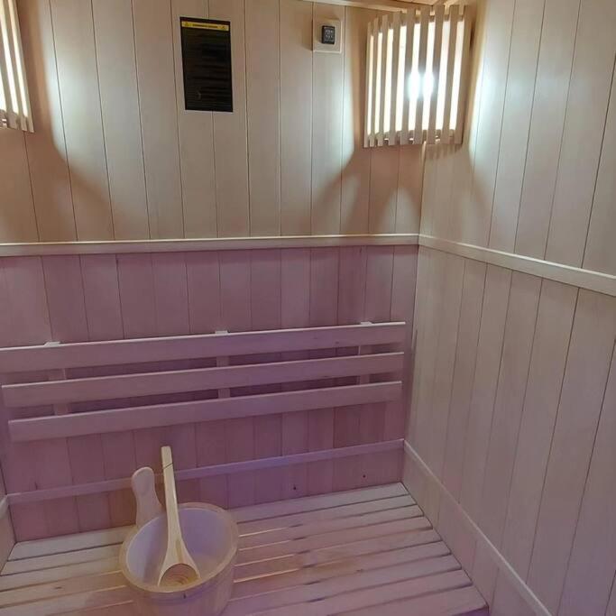Loveroom Sauna, Balneo, Parking Prive Dans Le Centre De הונפלר מראה חיצוני תמונה